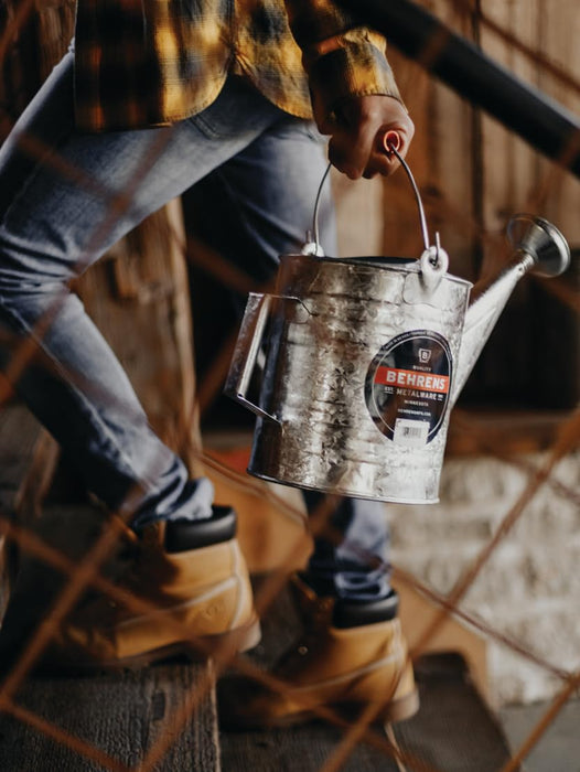 HOT DIPPED STEEL WATERING CAN