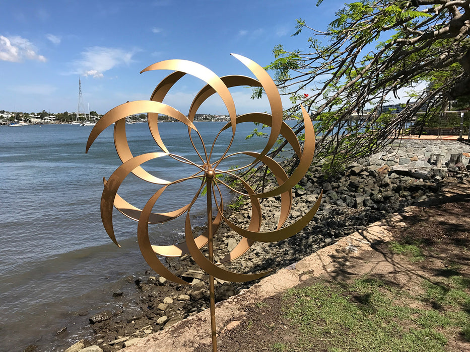 Feather Spinner Staked