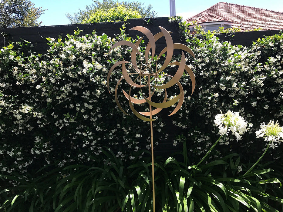 Feather Spinner Staked