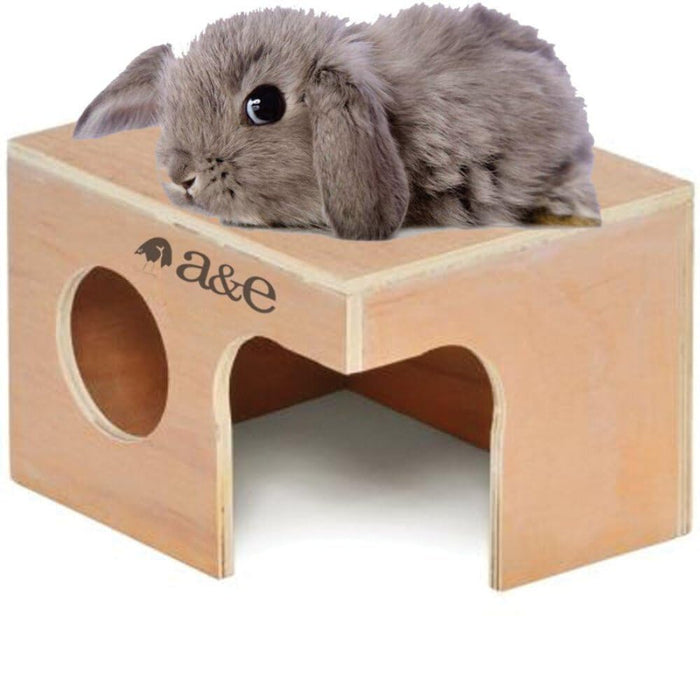 NIBBLES RABBIT HUT