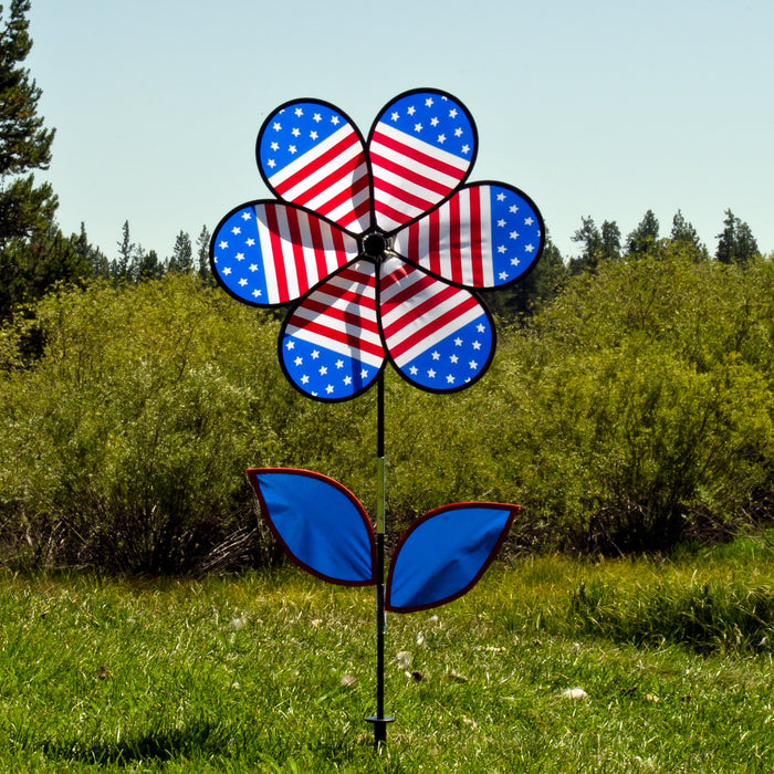 Patriotic Flower w/Leaves 19