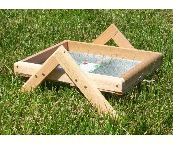 Platform Bird Feeders: Small Ground Feeder A Leg