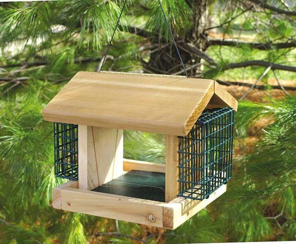 Platform Bird Feeders: Plantation with 2 Suet Baskets